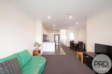 Property photo of 33/40 Henry Kendall Street Franklin ACT 2913