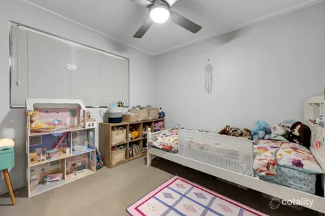 Property photo of 31 Reef Boulevard Drummond Cove WA 6532