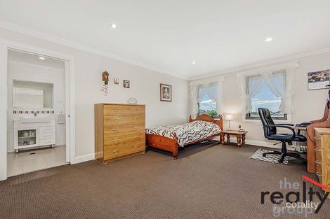 Property photo of 17 Stipa Lane Mount Annan NSW 2567
