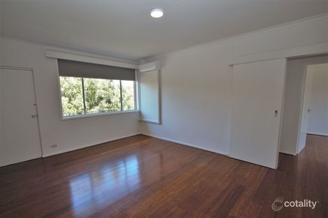 Property photo of 10/160 Kangaroo Road Hughesdale VIC 3166