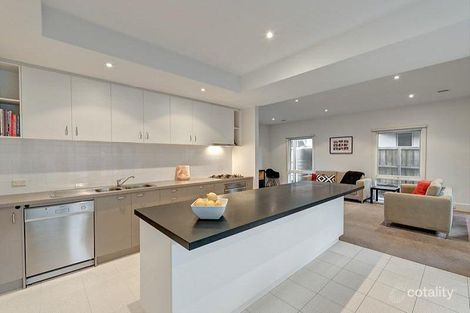 Property photo of 75 Ernest Jones Drive Macleod VIC 3085