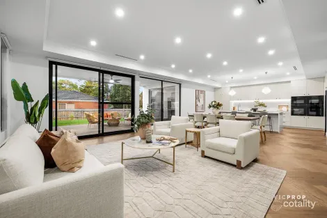 Property photo of 3 Luena Road Balwyn North VIC 3104