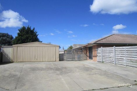 Property photo of 2 Conferta Court Cranbourne West VIC 3977