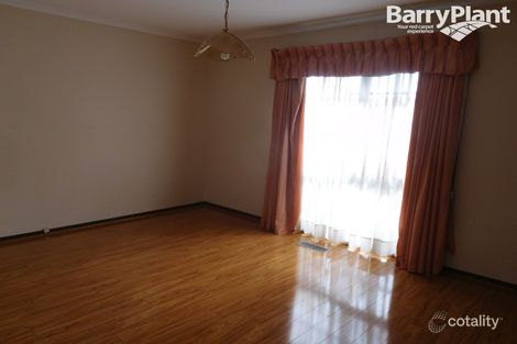 Property photo of 10 Trentwood Road Narre Warren VIC 3805