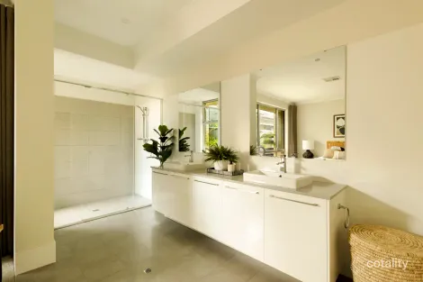 Property photo of 26 Awati Way Jindalee WA 6036