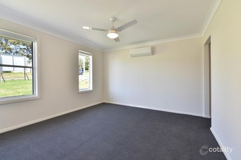 Property photo of 8 Barry Avenue Toronto NSW 2283