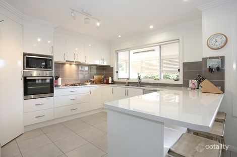 Property photo of 18 Nirringa Road Summerland Point NSW 2259