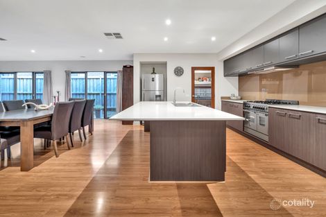 Property photo of 58 Trillium Boulevard Mickleham VIC 3064