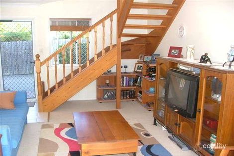 Property photo of 1/69 Plimsoll Street Greenslopes QLD 4120