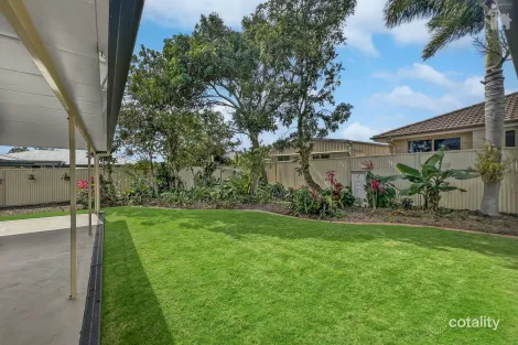 Property photo of 42 Yarrilee Circuit Dundowran QLD 4655