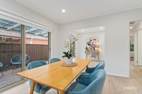 7/8 Pottage Cct, Macleod, VIC 3085