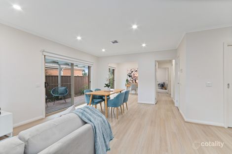 Property photo of 7/8 Pottage Circuit Macleod VIC 3085