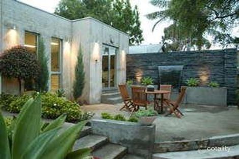 Property photo of 5 Robb Street Essendon VIC 3040