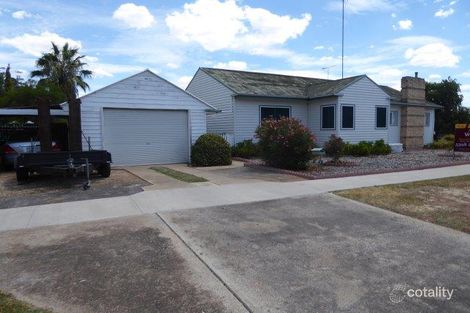 Property photo of 2 Kokoda Avenue Warracknabeal VIC 3393