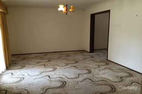 Property photo of 8 Lyndale Avenue Parkwood WA 6147