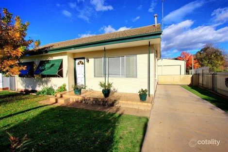 60 Tichborne Cres, Kooringal, NSW 2650