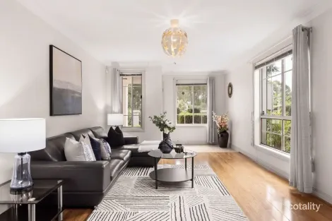 16 Tangerine Dr, Quakers Hill, NSW 2763
