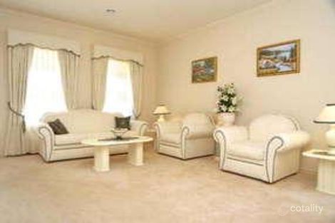 Property photo of 13 Bedingham Drive Hillside VIC 3037