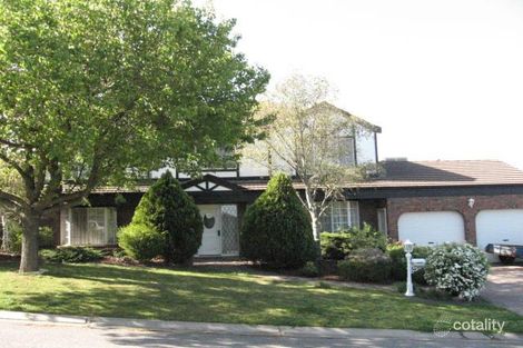 17 Dallas Ct, Wynn Vale, SA 5127