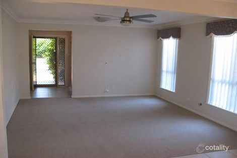 Property photo of 30 Basswood Crescent Fletcher NSW 2287