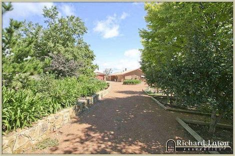 2 River Bend Rd, Wallaroo, NSW 2618