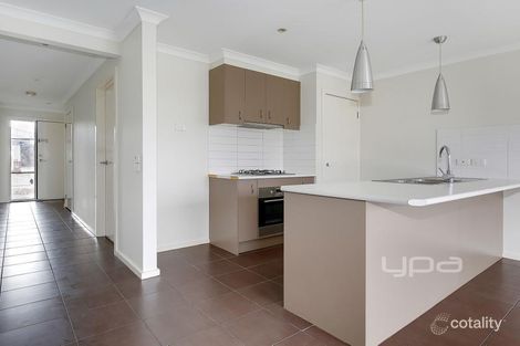 Property photo of 67 Biltmore Crescent Roxburgh Park VIC 3064