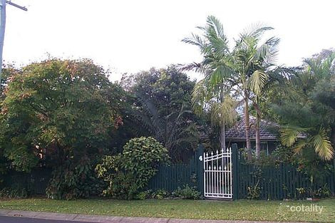 4 Deckle Rd, Petrie, QLD 4502