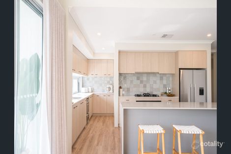 Property photo of 10 Kawana Boulevard Dunsborough WA 6281