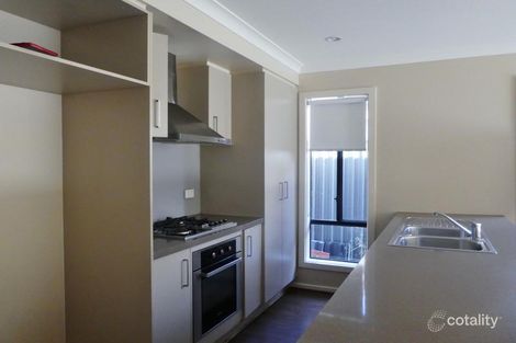 Property photo of 11 Hestia Avenue Cranbourne West VIC 3977