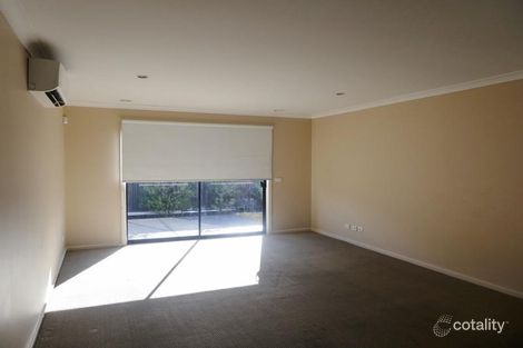 Property photo of 11 Hestia Avenue Cranbourne West VIC 3977
