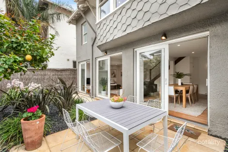 8/19-21 Ormond Esp, Elwood, VIC 3184