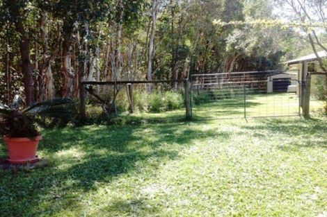 Property photo of 36 Paul Place Glass House Mountains QLD 4518