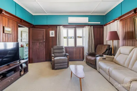 Property photo of 58 Ocean Street Torquay QLD 4655