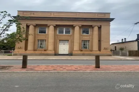 42 Gladstone St, Gladstone, SA 5473