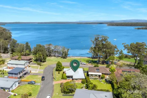 8 Kevin Cres, St Georges Basin, NSW 2540