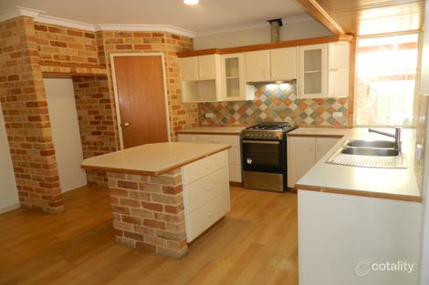 Property photo of 26 Hibiscus Drive Forrestfield WA 6058