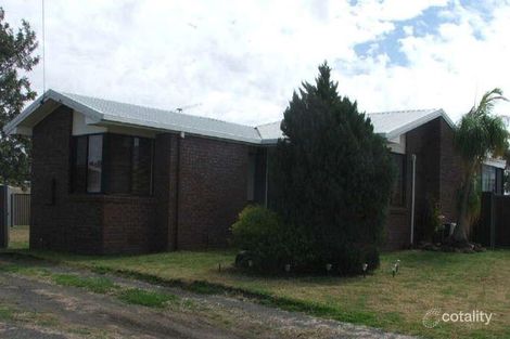 16 Russell Ct, Wyreema, QLD 4352