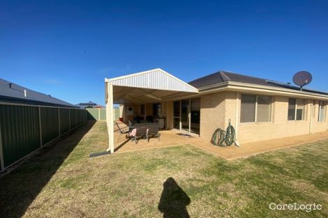 Property photo of 9 Heatherglen Road Australind WA 6233