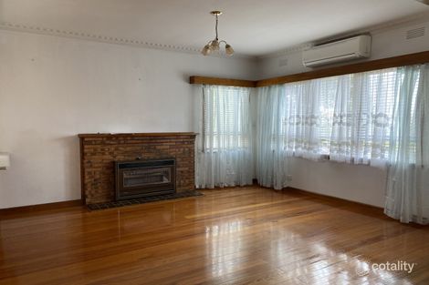 Property photo of 9 Duff Street Cranbourne VIC 3977