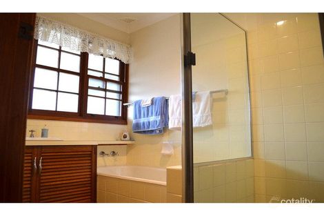 Property photo of 10 Stace Crescent Tenambit NSW 2323