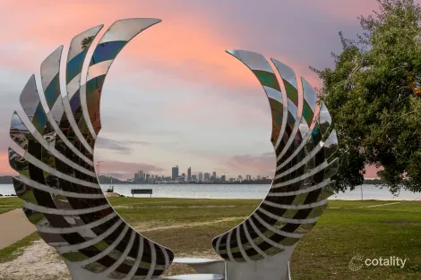 Property photo of 76 Tweeddale Road Applecross WA 6153