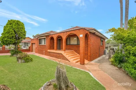 32 Butler Ave, Bossley Park, NSW 2176