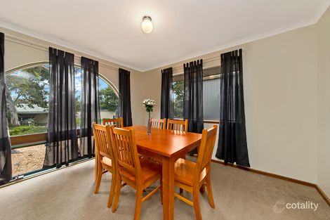 Property photo of 17 Flinders Avenue Fairview Park SA 5126