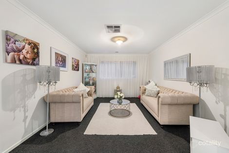 Property photo of 6 Balerno Way Taylors Hill VIC 3037