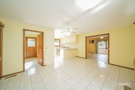 Property photo of 6 Heard Close Berwick VIC 3806