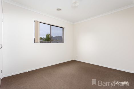 Property photo of 10 Periwinkle Way Point Cook VIC 3030