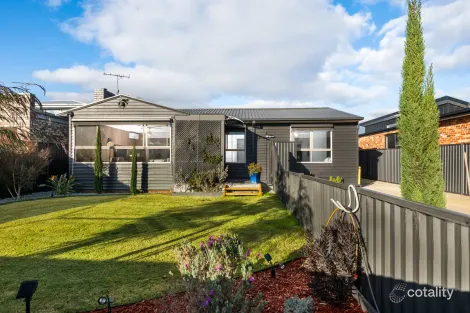 1/7 Ashbourne St, Herne Hill, VIC 3218