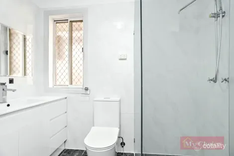 Property photo of 26 Coquet Way Green Valley NSW 2168