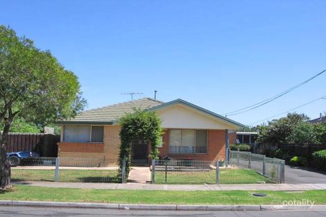 2/13 Jackson St, Maidstone, VIC 3012