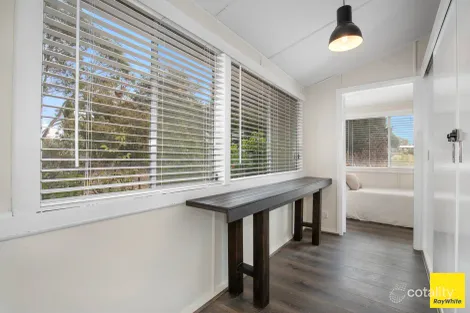Property photo of 2 Manse Street Guyra NSW 2365